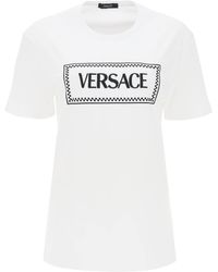 Versace - T Shirt Con Logo Ricamato - Lyst