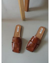 reike nen flats