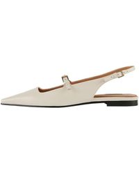 reike nen flats