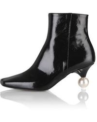 Yuul Yie Pearl Detailed Patent Leather Ankle Boots - Black