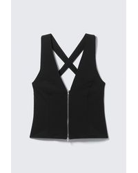Weekday - Sleeveless V-Neck Zip Top - Lyst