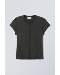 Weekday - Schmales, umgedrehtes T-Shirt in Washed-Optik - Lyst