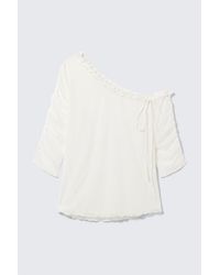 Monki - Asymmetric Off-Shoulder Three-Quarter Sleeve Top - Lyst