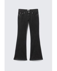 Monki - Low Rise Slim Flared Leg Jeans - Lyst
