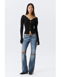 Weekday - Hour Low Rise Skinny Bootcut Distressed Jeans - Lyst