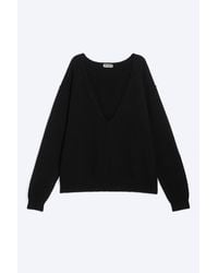Weekday - Loose V-Neck Knitted Jumper - Lyst