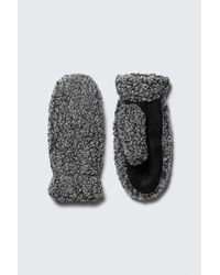 Weekday - Fäustlinge Aus Fleece - Lyst