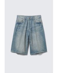 Weekday - Astro Mid Rise Loose Baggy Denim Shorts - Lyst