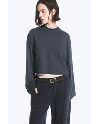 Weekday - Cropped Oversized Long-Sleeved T-Shirt - Lyst