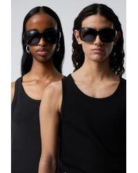 Weekday - Metal Detailed Oval Sunglasses - Lyst