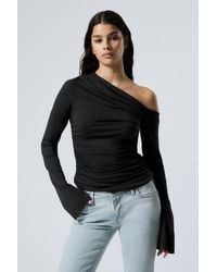 Weekday - Drape Asymmetric Lyocell Top - Lyst