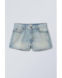 Weekday - Duchess Low Rise Distressed Mini Denim Shorts - Lyst