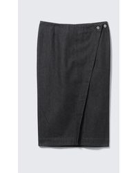 Weekday - Low Rise Denim Midi Skirt - Lyst