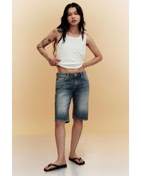 Weekday - Atom Low Rise Regular Knee-Length Denim Shorts - Lyst