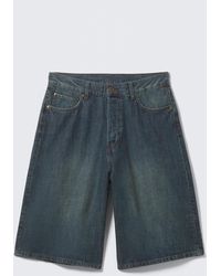 Weekday - Astro Mid Rise Loose Baggy Denim Shorts - Lyst