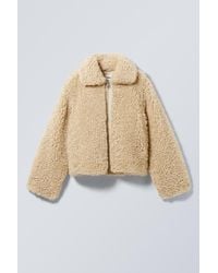 Weekday - Yara Oversized Faux Fur Jacket - Lyst