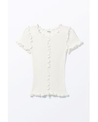 Monki - Frill-Edge Ribbed Knitted Top - Lyst