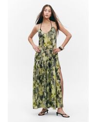 Monki - Abgestuftes Maxikleid Aus Bedruckter Baumwolle - Lyst