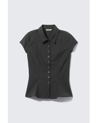 Weekday - Slim Fit Short-Sleeved Crepe Shirt - Lyst