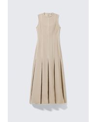Weekday - Sleeveless Linen-Blend Panelled Maxi Dress - Lyst