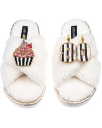 Laines London - Neutrals Laines Neutral Boucle Slippers With Stripe 80Th Birthday & Cake Brooches - Lyst