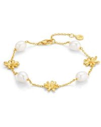 Lulu B London - Daisy Flower & Pearl Chain Bracelet - Lyst