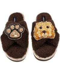Laines London - Neutrals Laines Neutral Boucle Slippers With Enki Doo The Cockapoo & Paw Brooches - Lyst