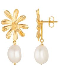 Lulu B London - Daisy Flower & Pearl Stud Drop Earrings - Lyst