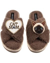 Laines London - Neutrals Boucle Slippers With Cat Mum/Mom & Siamese Cat Brooches - Lyst