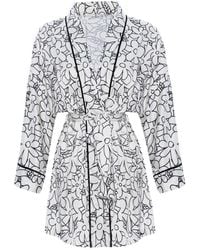 Peraluna - Freesia Flower Patterned Short Satin Kimono - Lyst
