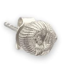 Frenvyrn - Ren Sterling Yarn Stud Earring Single - Lyst