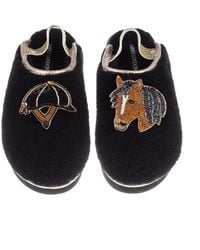 Laines London - Flatform Cloud Closed Toe Slippers With Riding Hat & Horse Brooches - Lyst