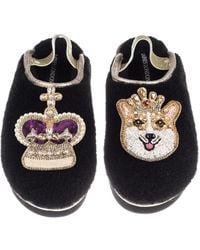 Laines London - Flatform Cloud Closed Toe Slippers With Corgi & Crown Brooches - Lyst