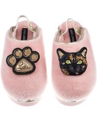 Laines London - Flatform Cloud Slippers With Misty The Tortoiseshell Cat & Paw Brooches - Lyst
