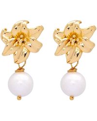 VALERIE CHIC - Lily Flower Pearl Earrings - Lyst
