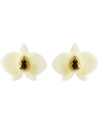 Gissa Bicalho - Acrylic Handmade Earring Xs Orchid Cream - Lyst
