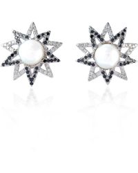 Artisan - 18k White Gold With Black & White Diamond And Pearl Gemstone Star Shape Stud Earrings - Lyst