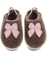 Laines London - Neutrals Flatform Cloud Closed Toe Slippers With Stripe Bow Brooches - Lyst