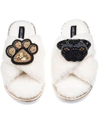 Laines London - Neutrals Laines Neutral Boucle Slippers With Snoopy The Pug & Paw Brooches - Lyst