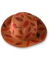 Heartfelt Layers - Foliage Autumn Leaves Hand-Painted Woven Straw Sun Hat, Wide Brim Summer Beach Cap - Lyst