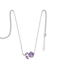 Modenaire - Crystal Daisy Flower Pendant Necklace - Lyst