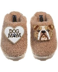 Laines London - Teddy Closed Toe Slippers With Mr Beefy & Dog Mum Mom Brooches - Lyst