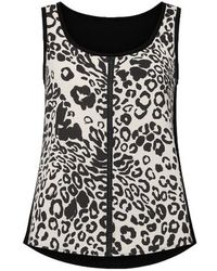 Conquista - V Neck Print Top With Trim Detail - Lyst
