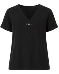 Conquista - V Neck Top With Motif - Lyst