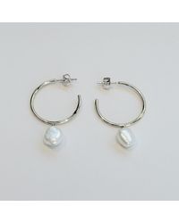 Cier - Baroque Pearl Hoop Earrings - Lyst
