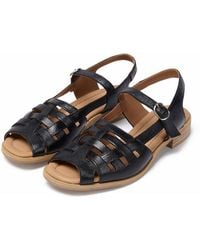 Naguisa - Flat Sandals - Lyst