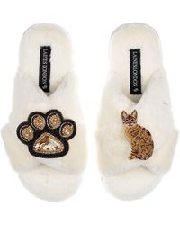Laines London - Neutrals Classic Laines Slippers With Paw & Bengal Cat Brooches - Lyst