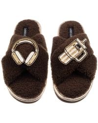 Laines London - Neutrals Laines Neutral Boucle Slippers With Headphones & Quencher Brooches - Lyst