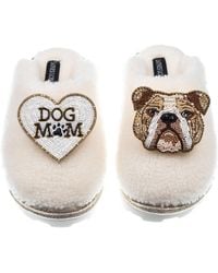 Laines London - Teddy Closed Toe Slippers With Mr Beefy & Dog Mum Mom Brooches - Lyst