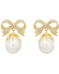 LÁTELITA London - Baroque Pearl Ribbon And Bows Drop Earrings Gold - Lyst